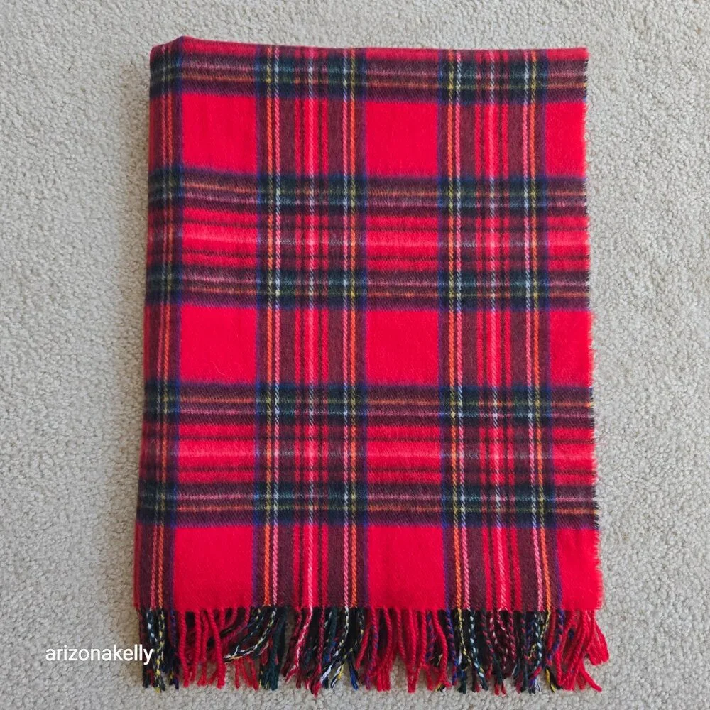 NWOT Wool Cashmere Tartan Red Plaid Wrap Scarf